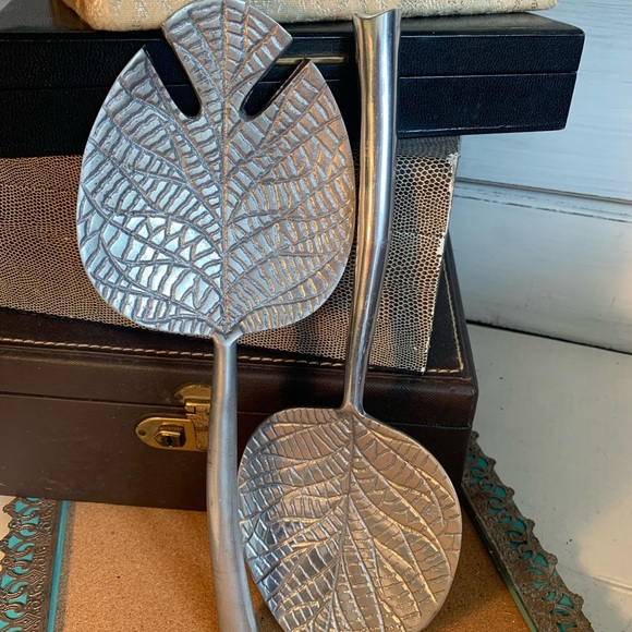 Vintage India Aluminum Salad Server Set (B12) - Picture 3 of 10